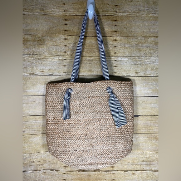Magid Straw Handbag Summer Tote Shoulder Bag NWT - Picture 2 of 7